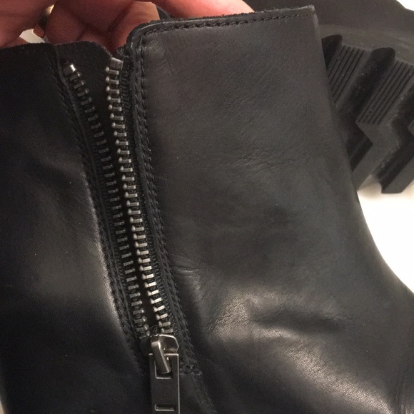 SOREL Joan of Arctic™ Wedge III Zip Booties black leather size 71/2 - Picture 6 of 11